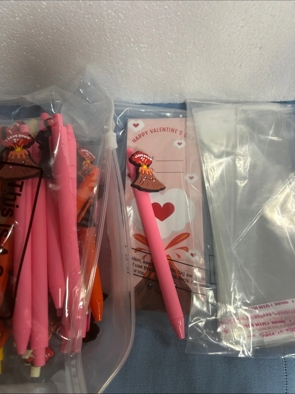 New Valentines Day Pink Volcano Top Pen Party Favor - Home Party Supplies (48)